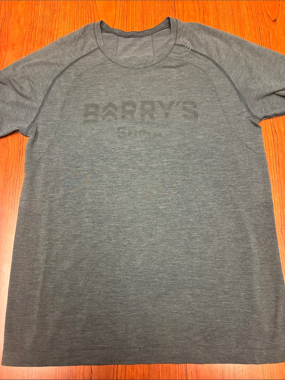 Lululemon Barry's Gray Athletic Tee